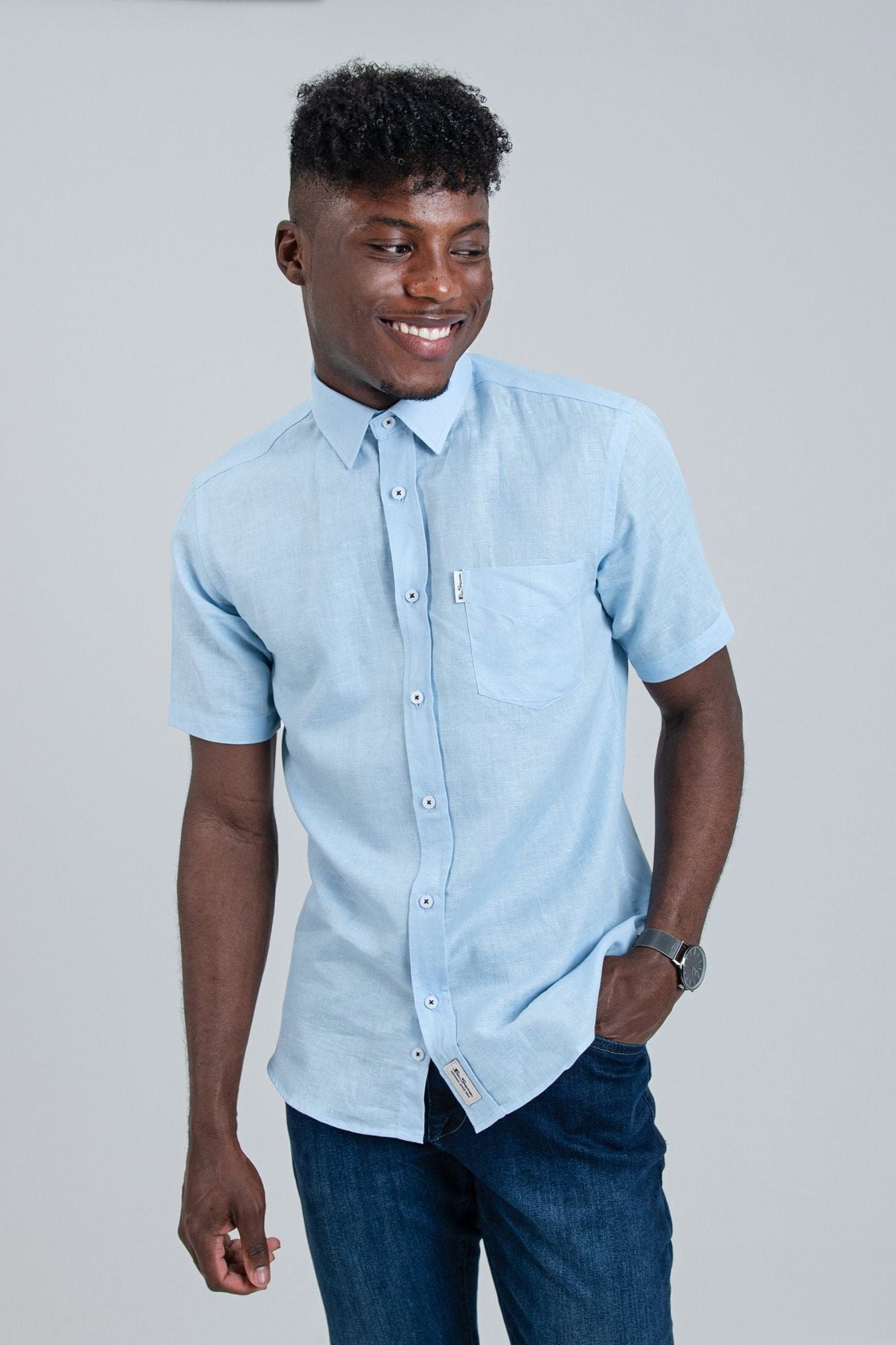 LINEN SHIRT SHORT SLEEVE - LIGHT BLUE